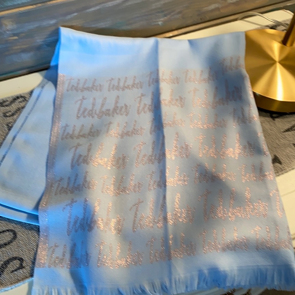 NWOT TED BAKER BABY BLUE SCARF